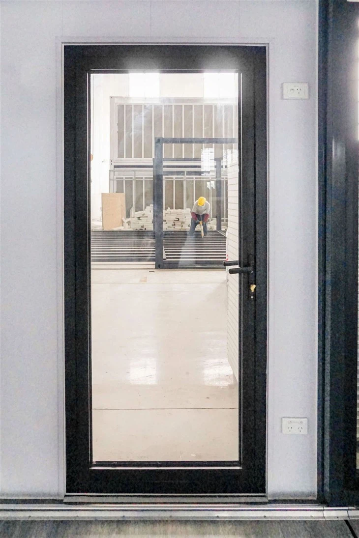 Slide Out Prefabricated Container House